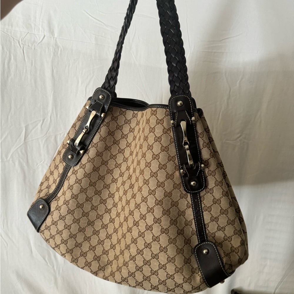 Gucci Oversized Large Pelham Tote - Picture 6 of 13